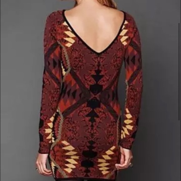 FREE PEOPLE SWEATER DRESS BOHO STRETCH BOHEMIAN PATTERN LONG SLV BODYCON DRESS L - Picture 11 of 17